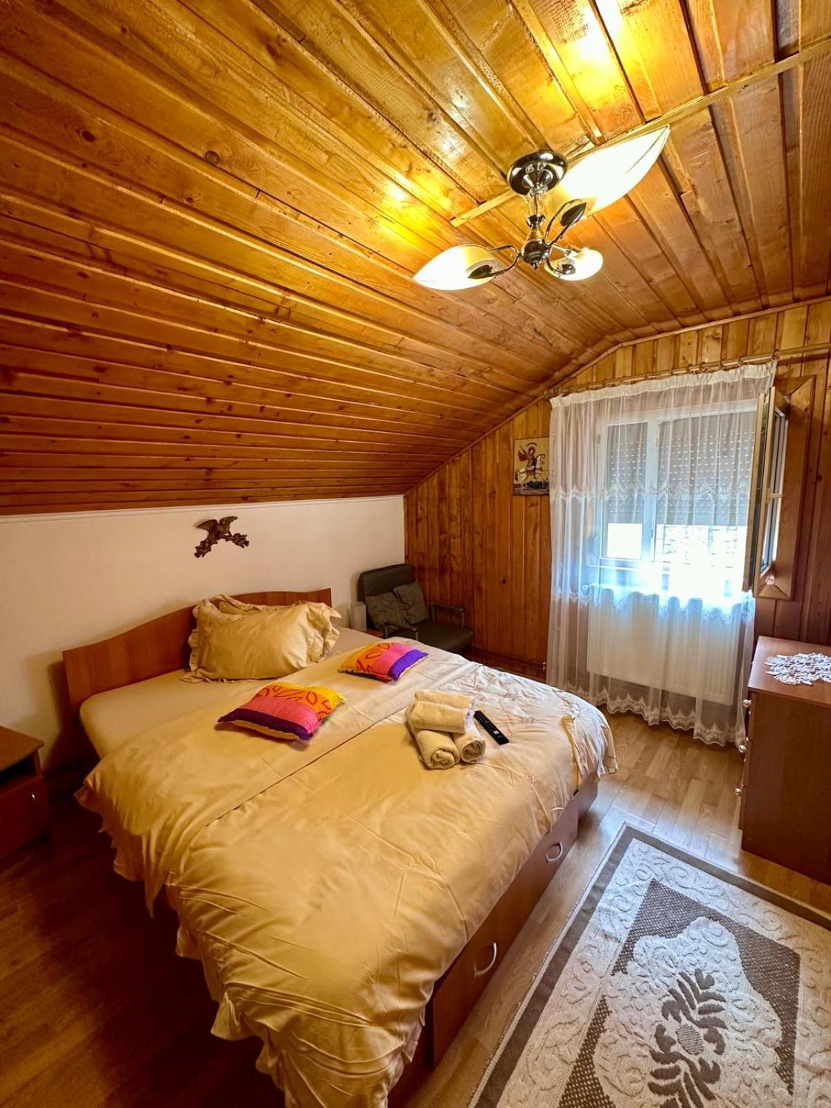 Casa De Vacanta Catrinel Ranca Buitenkant foto